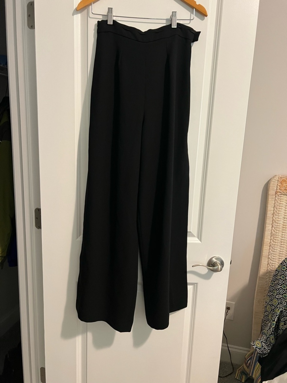 Alberto Makali Black Wide-Leg Dress Pants